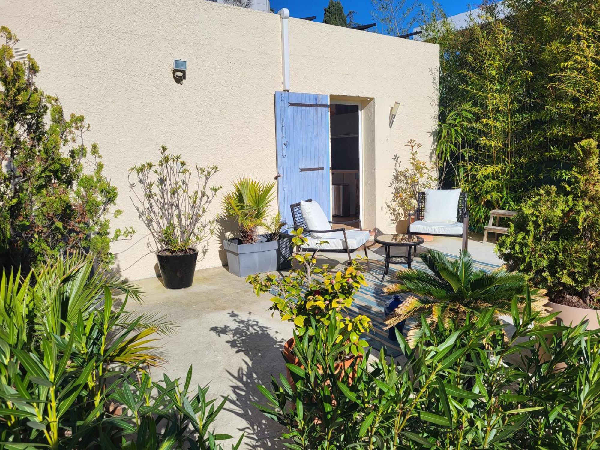 Studio Independant Avec Terrasse A Juan Les Pins Antibes Eksteriør billede